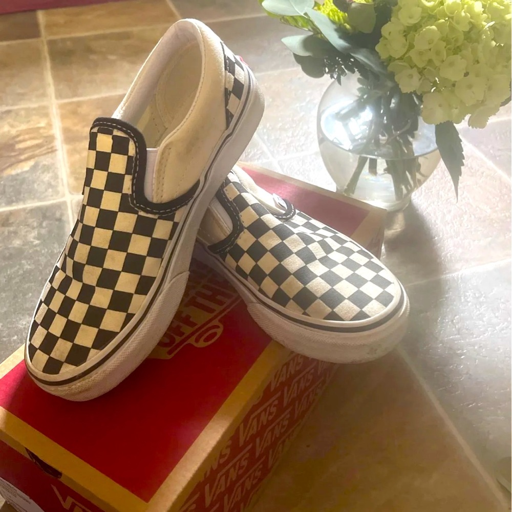 Kids Size 1 Vans